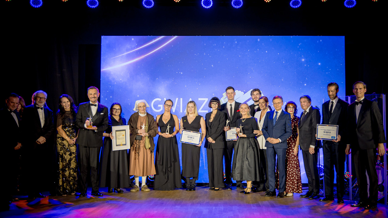 Krzysztof Ibisz z Gwiazdą Dobroczynności. Fundacja Polsat wyróżniona